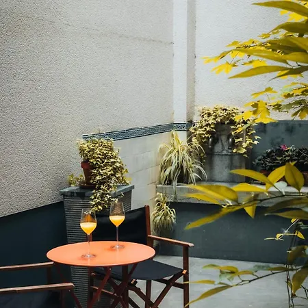 דירה Duplex In Historical Centre With Private Courtyard